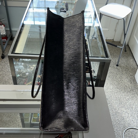 SUPER RARE VINTAGE 90s authentic LARGE Fendi embossed shopper tote OUTRAGEOUS - Picture 13 of 15